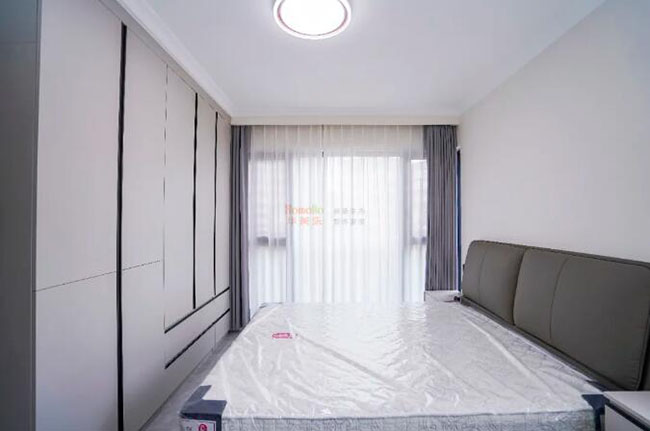 85㎡三居，極簡(jiǎn)風(fēng)實(shí)用設(shè)計(jì)，讓生活回歸純粹